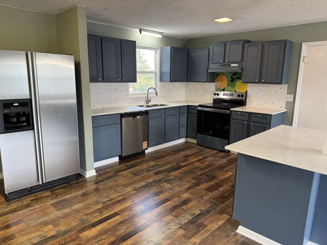 3862 Dubois Dr, Nashville, TN 37207