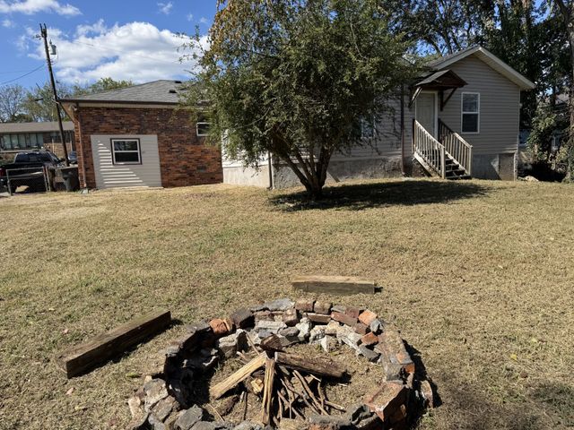 3862 Dubois Dr, Nashville, TN 37207