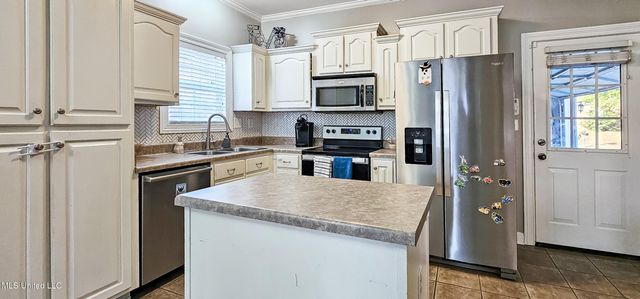 2937 Keeley Cove, Southaven, MS 38671