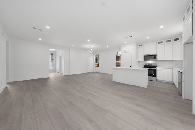 612 Lamar Street, Sulphur Springs, TX 75482