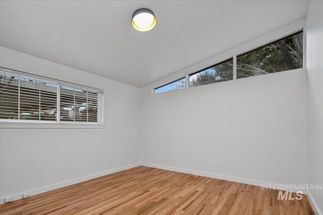 2904 N Bogus Basin Rd, Boise, ID 83702