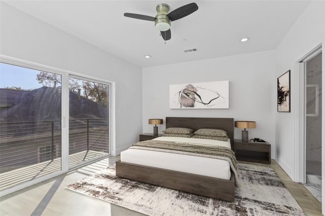 708 W 9th Street 103, Dallas, TX 75208