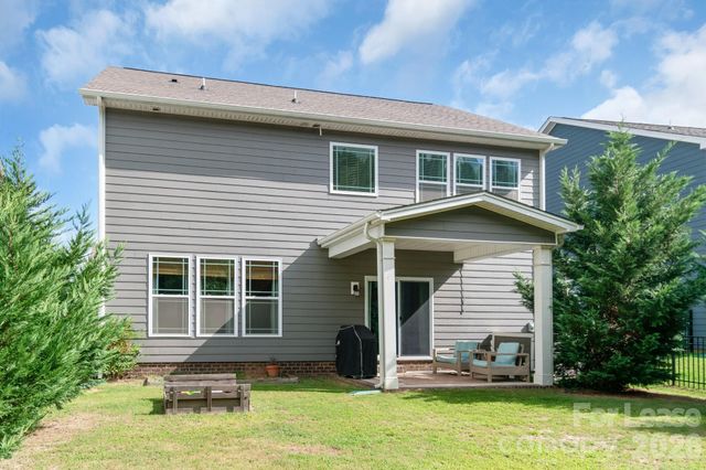 1016 Burton Point Court, Waxhaw, NC 28173