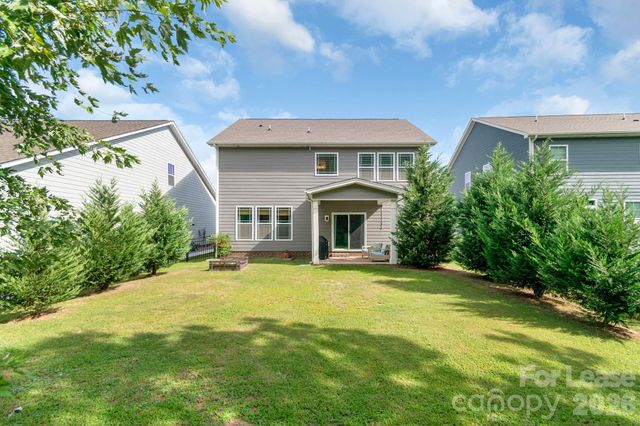 1016 Burton Point Court, Waxhaw, NC 28173