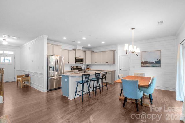1016 Burton Point Court, Waxhaw, NC 28173