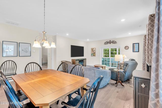 50 Woodside Lane, Whiting, NJ 08759