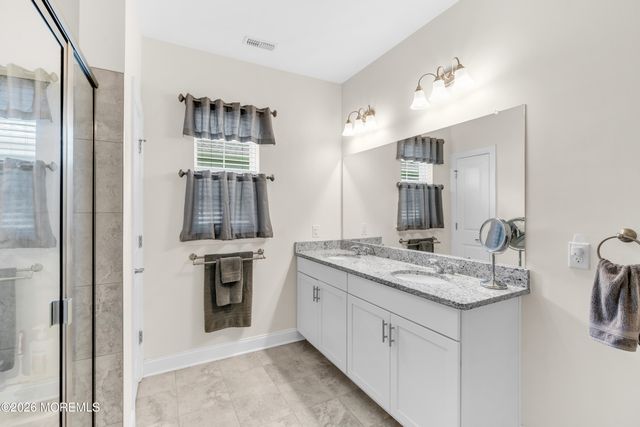 50 Woodside Lane, Whiting, NJ 08759