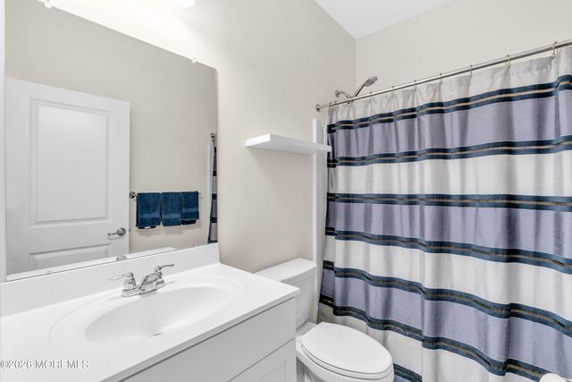 50 Woodside Lane, Whiting, NJ 08759