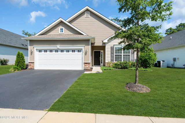 50 Woodside Lane, Whiting, NJ 08759