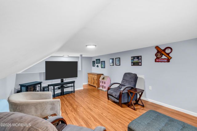 50 Woodside Lane, Whiting, NJ 08759