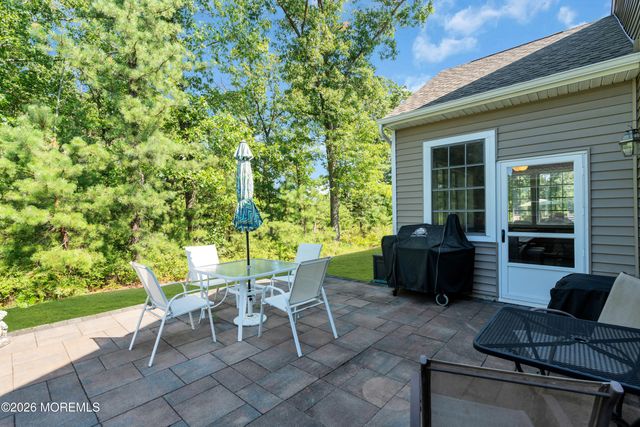50 Woodside Lane, Whiting, NJ 08759