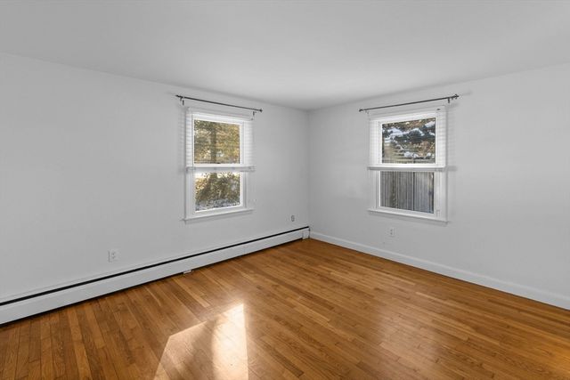 351 Swift Ave, Barnstable, MA 02655