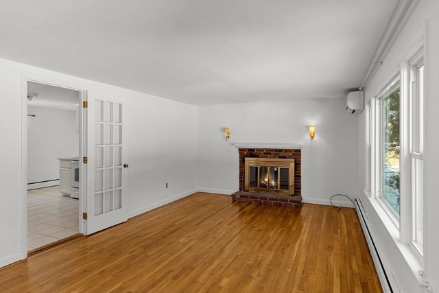 351 Swift Ave, Barnstable, MA 02655