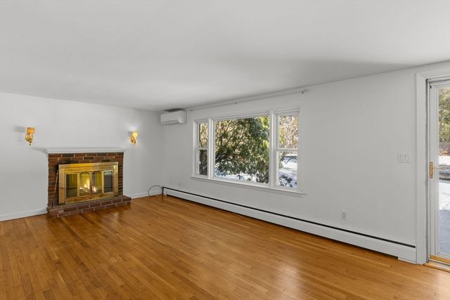 351 Swift Ave, Barnstable, MA 02655