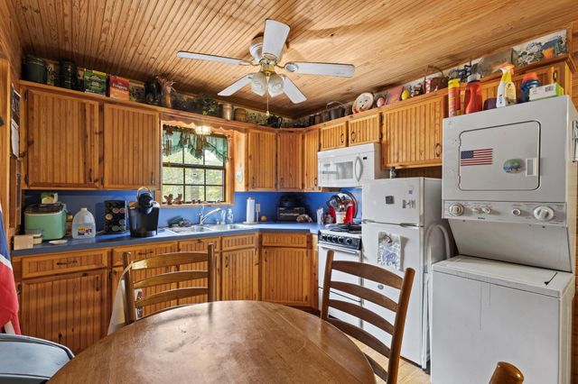 1710 Fm 1745 N, Colmesneil, TX 75938