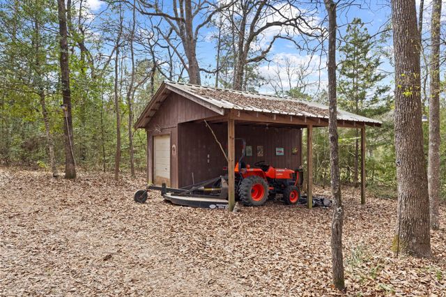 1710 Fm 1745 N, Colmesneil, TX 75938