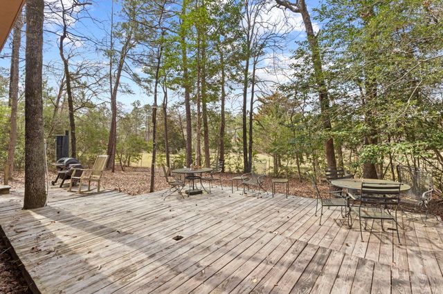 1710 Fm 1745 N, Colmesneil, TX 75938