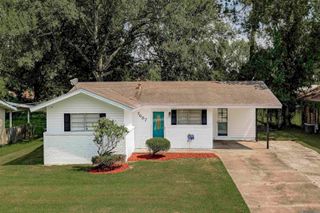 7637 Gov Derbigny Dr, Baton Rouge, LA 70811