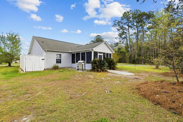 801 Sultana Dr., Little River, SC 29566