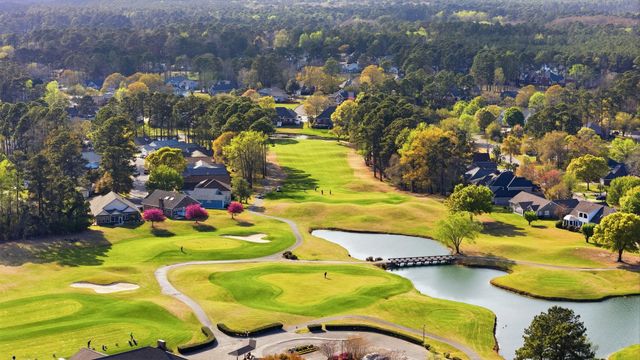 801 Sultana Dr., Little River, SC 29566