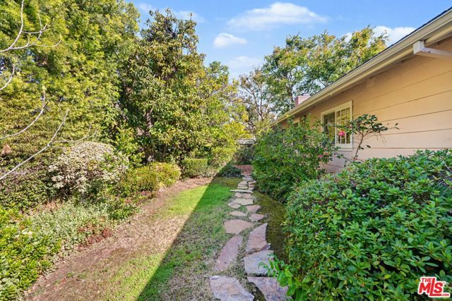 4780 Vista De Oro Avenue, Woodland Hills (los Angeles), CA 91364