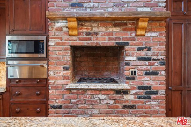 4780 Vista De Oro Avenue, Woodland Hills (los Angeles), CA 91364