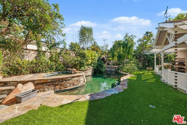 4780 Vista De Oro Avenue, Woodland Hills (los Angeles), CA 91364