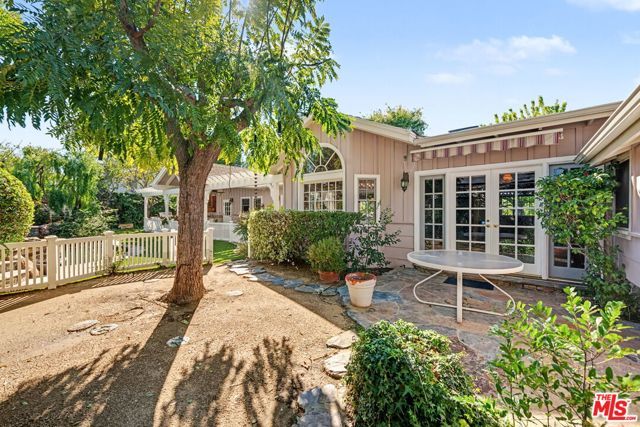 4780 Vista De Oro Avenue, Woodland Hills (los Angeles), CA 91364