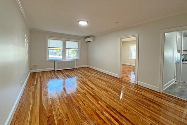 95 Adams St 03, Waltham, MA 02453