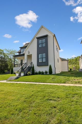 100 Madeleine Way, Kingston Springs, TN 37082