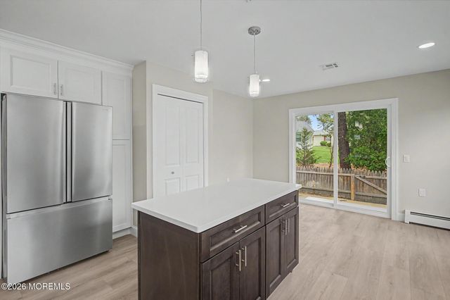18 Camrose Street, Toms River, NJ 08757