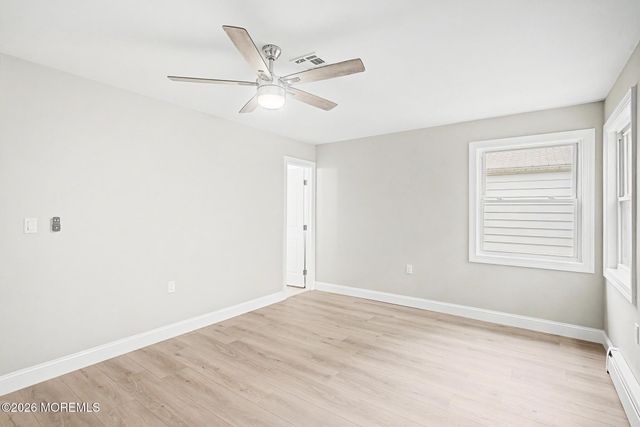 18 Camrose Street, Toms River, NJ 08757