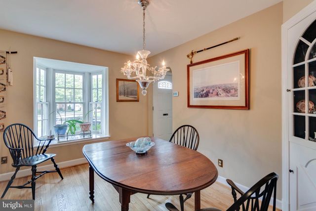 2705 FORDHAM RD, Alexandria, VA 22302