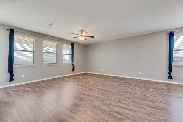 633 Bassett Hall Road, Fate, TX 75189