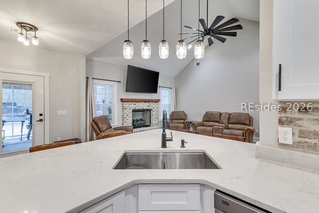 2755 Honey Hill Cir, Ridgeland, SC 29936