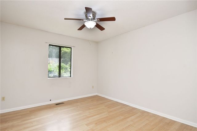 140 Copperfield Drive Unit B, Central, SC 29630