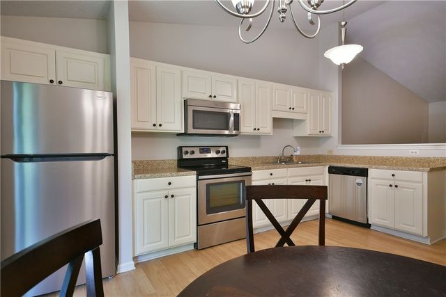 140 Copperfield Drive Unit B, Central, SC 29630