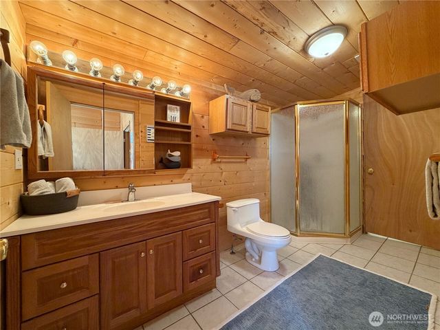 9 I Hat Island Walk, Hat Island, WA 98206