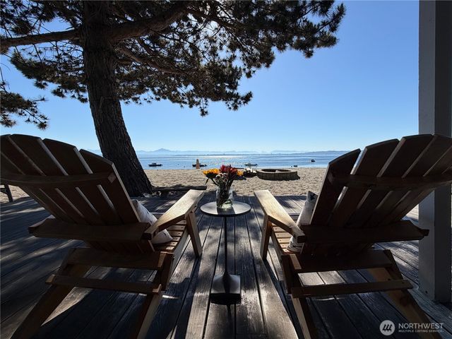 9 I Hat Island Walk, Hat Island, WA 98206