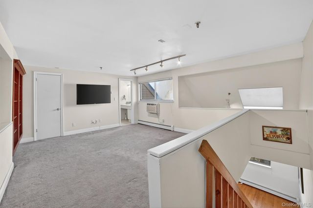 15 Greenridge Avenue 25F, White Plains, NY 10605