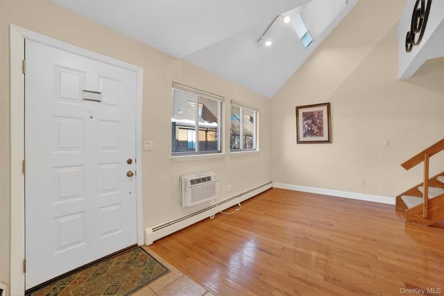 15 Greenridge Avenue 25F, White Plains, NY 10605