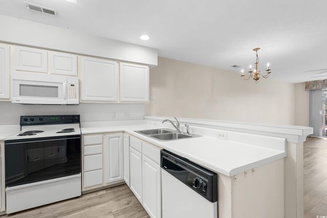 412 Pinehurst Ln Unit 15F, Pawleys Island, SC 29585