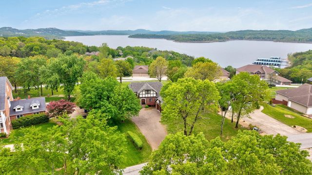 1340 Little Aunts Creek Road, Kimberling City, MO 65686