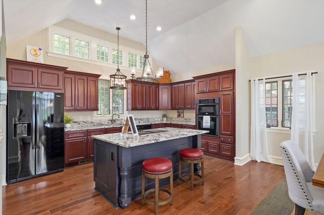 1340 Little Aunts Creek Road, Kimberling City, MO 65686