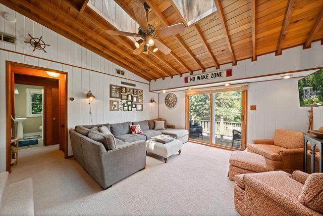 W5680 Ridge ROAD, Elkhorn, WI 53121