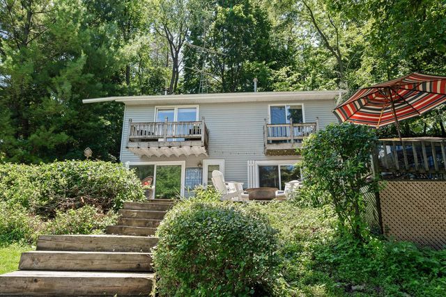W5680 Ridge ROAD, Elkhorn, WI 53121