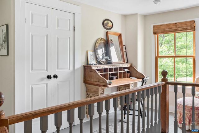 1285 LANETOWN RD, Crozet, VA 22932