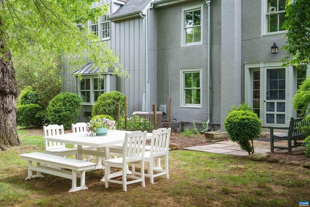 1285 LANETOWN RD, Crozet, VA 22932