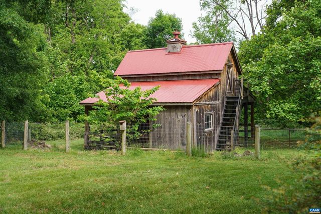 1285 LANETOWN RD, Crozet, VA 22932