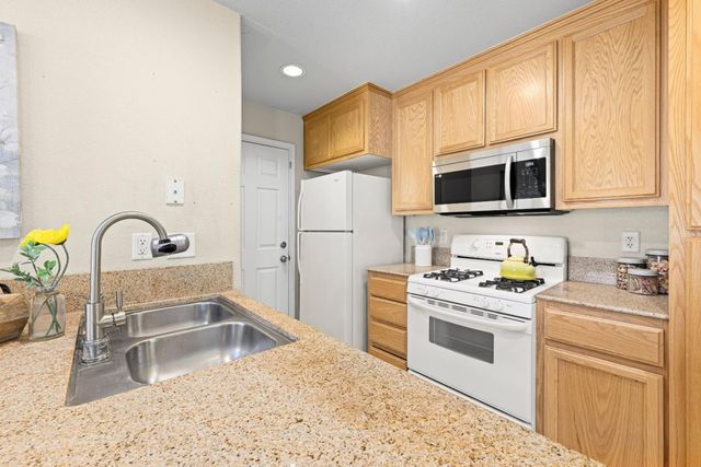 1540 Rosette Way, Gilroy, CA 95020